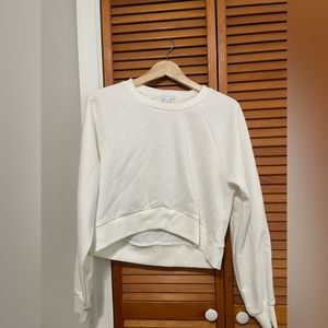 Beyond Yoga pullover